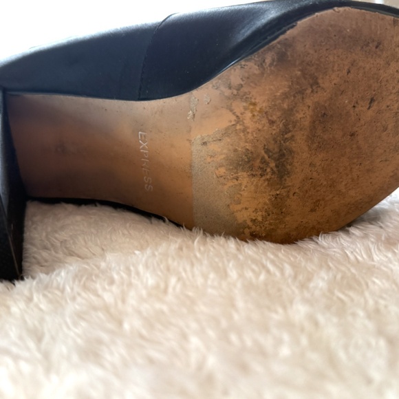 Express Black Satin Ankle Sock Boot Booties Size 8 - Picture 5 of 9